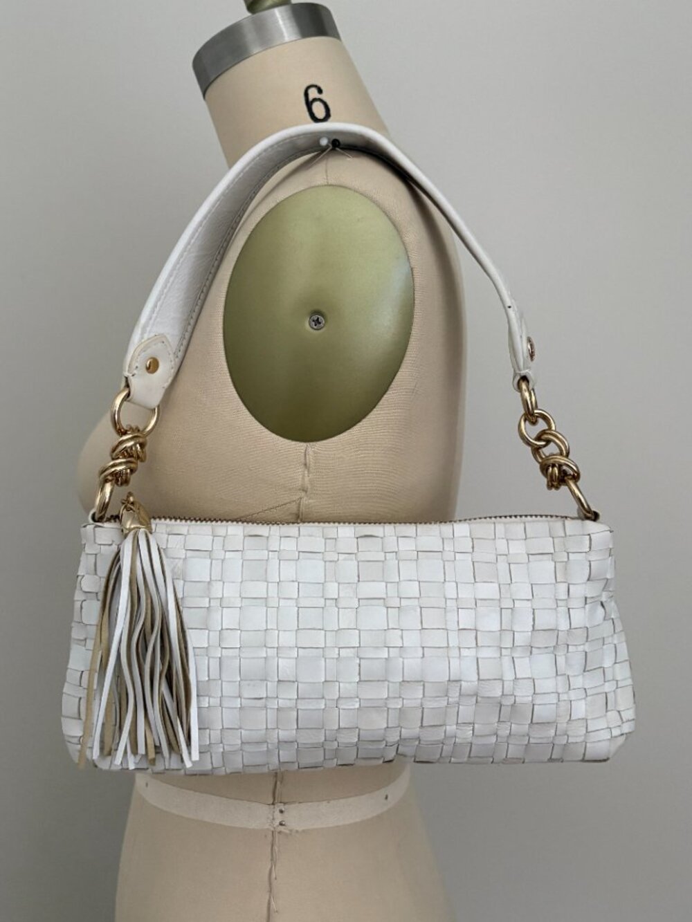 Elliott Lucca Woven Leather White Tassel Gold Chain Hobo Chic Y2K Shoulder Bag